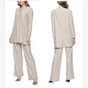Marina Long Sleeve Keyhole Neck Pleated Knit 2-Piece Pant Set Champagne XL NEW